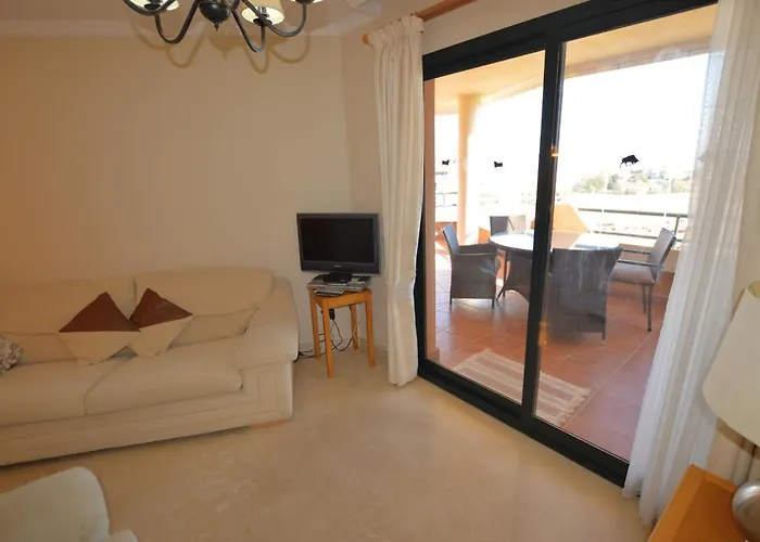 Sun Hill Pacos 2 Bed Apartment