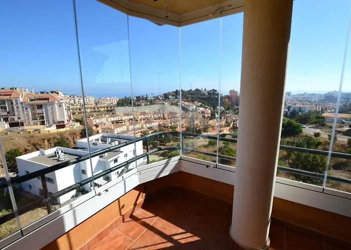 Sun Hill Pacos 2 Bed Apartment Fuengirola