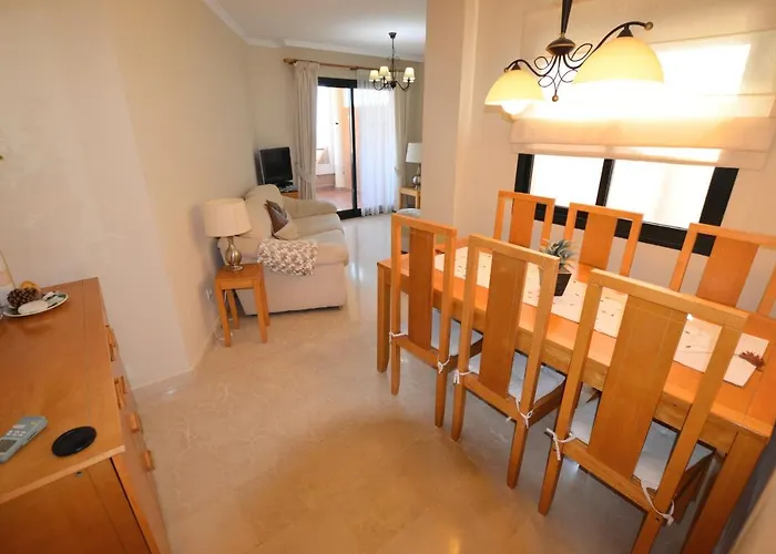 Sun Hill Pacos 2 Bed Apartment Fuengirola